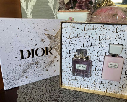 ジャドール オードゥ パルファン/Dior/香水(レディース)を使ったクチコミ(3枚目)