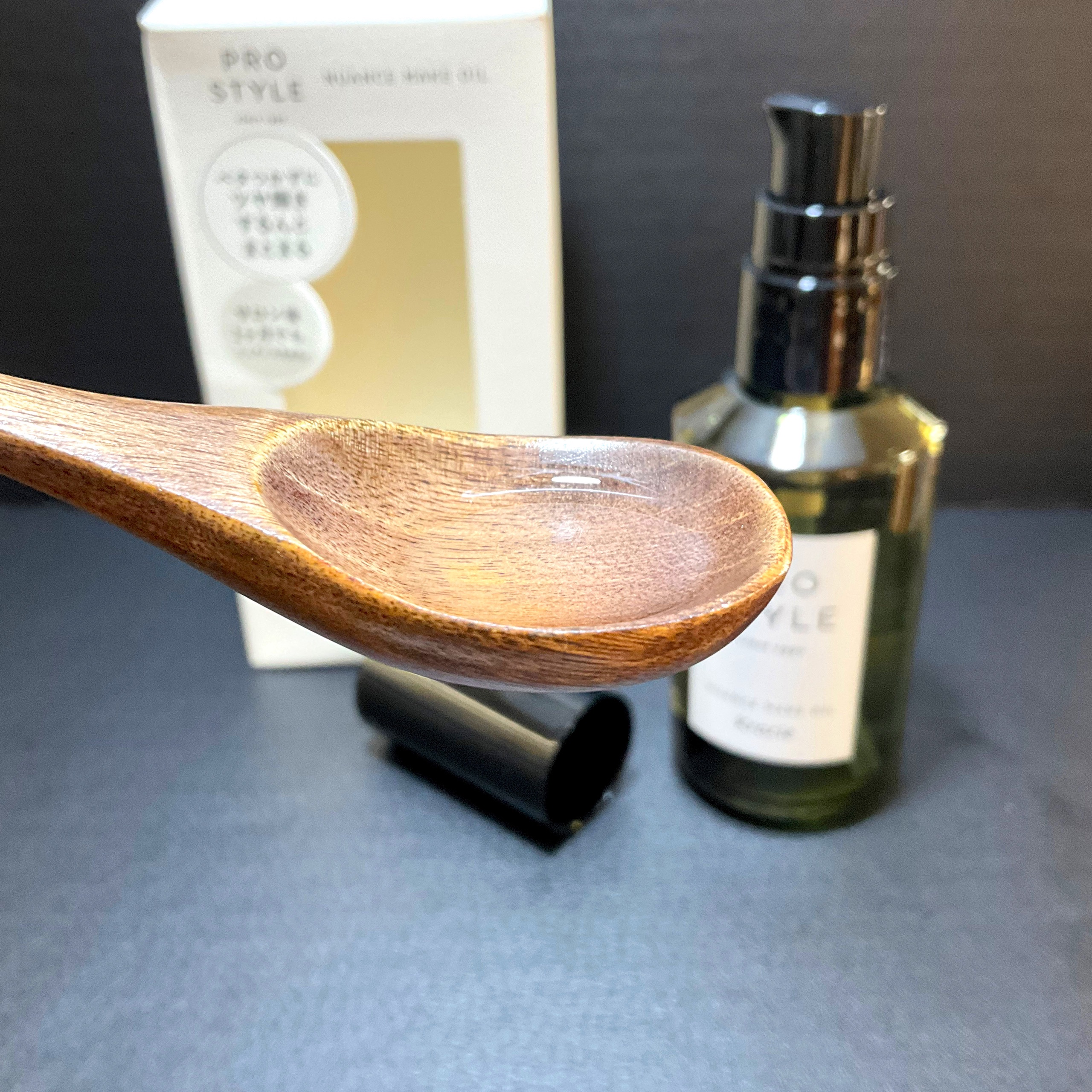 ニュアンスメイクオイル/プロスタイル/ヘアオイルを使ったクチコミ（3枚目）