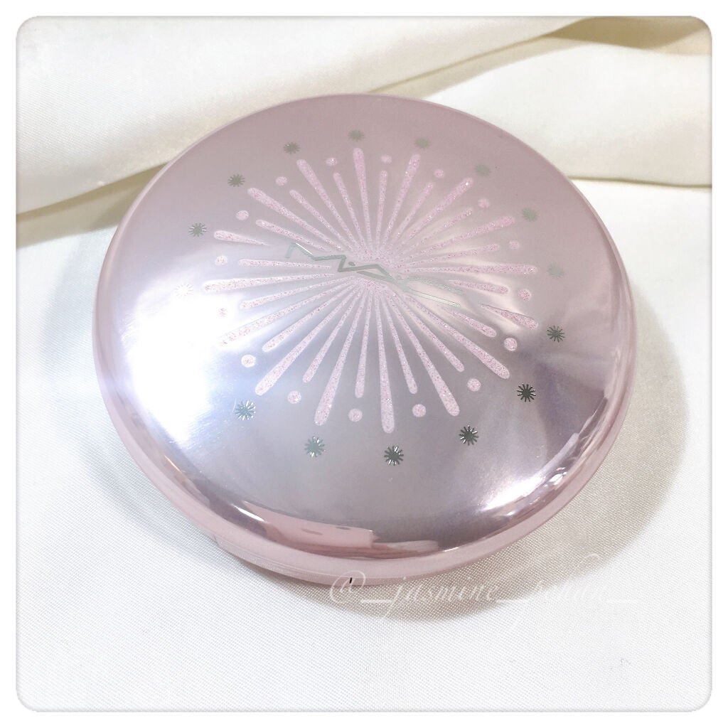 エクストラ ディメンション スキンフィニッシュ/M・A・C/プレストパウダーを使ったクチコミ(1枚目)