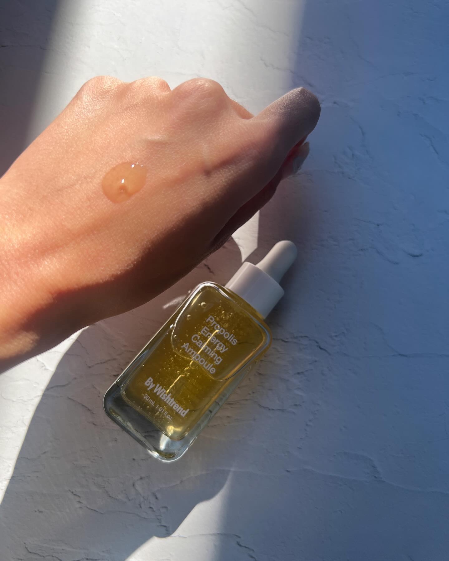 プロポリスエナジーカーミングアンプル/By Wishtrend/美容液を使ったクチコミ（3枚目）