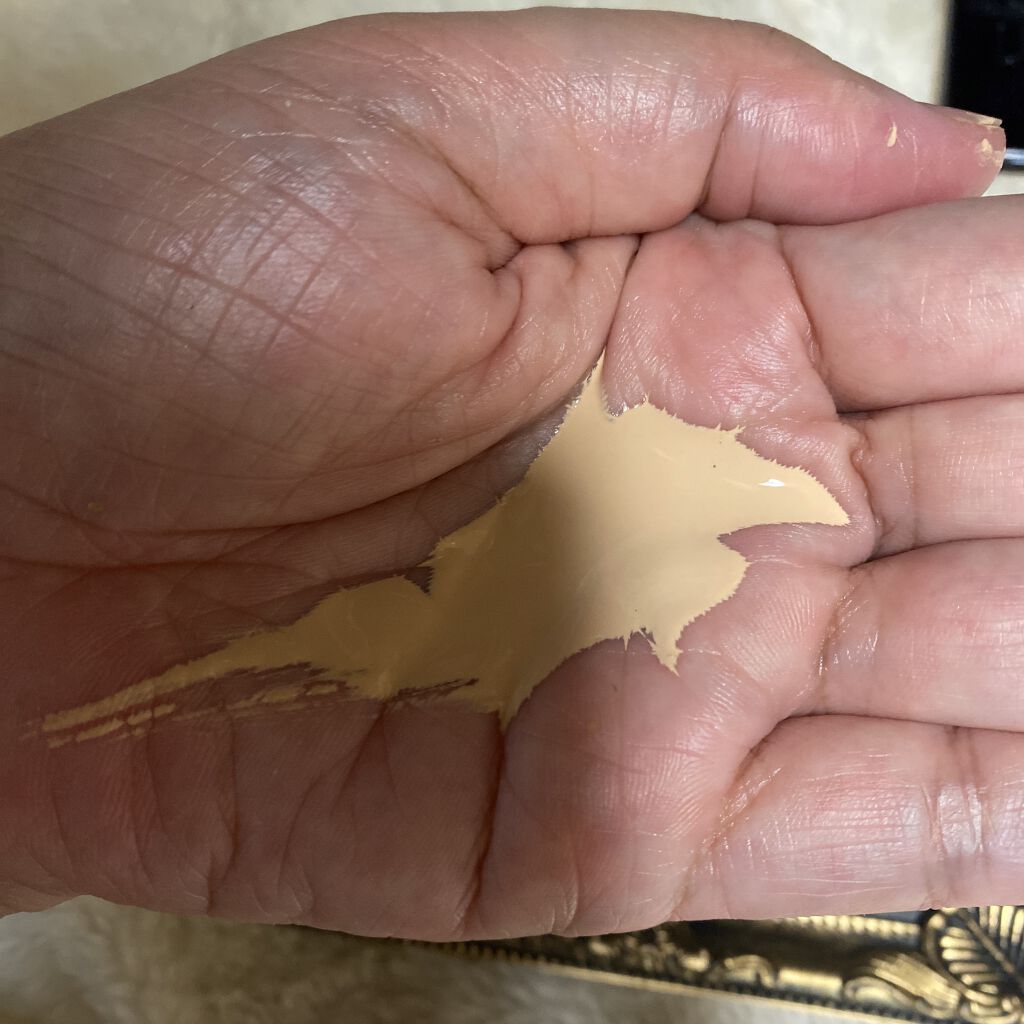 BOBBI BROWN スキン ロングウェア ウェイトレス ファンデーション SPF 15 (PA++)のクチコミ「BOBBI BROWN スキン ロングウェア ウェイトレス ファンデーション SPF 15 P.....」（3枚目）