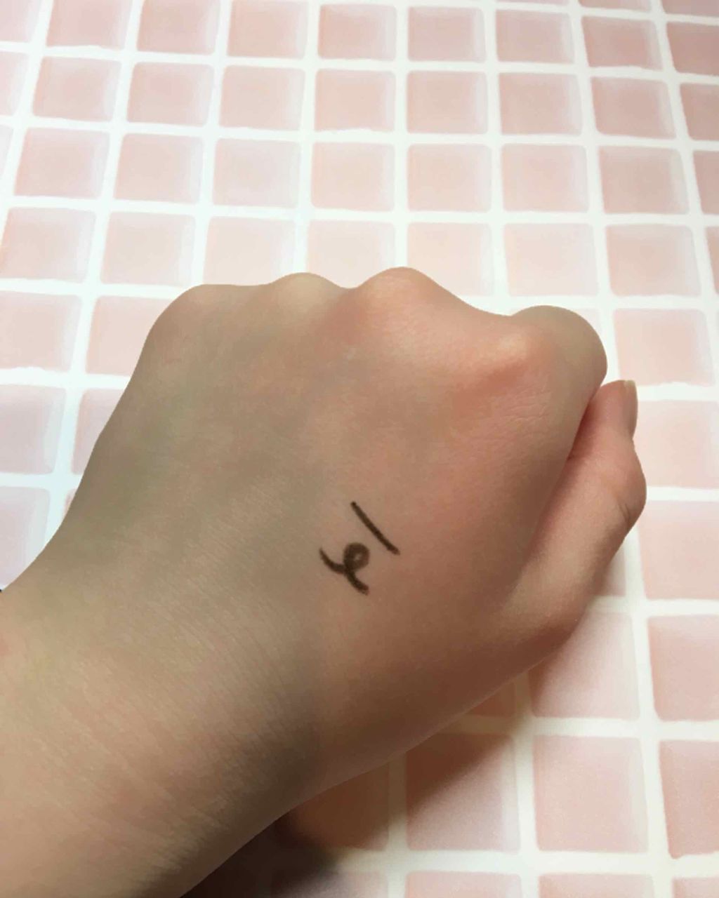 「密着アイライナー」クリームペンシル/デジャヴュ/ペンシルアイライナーを使ったクチコミ（3枚目）