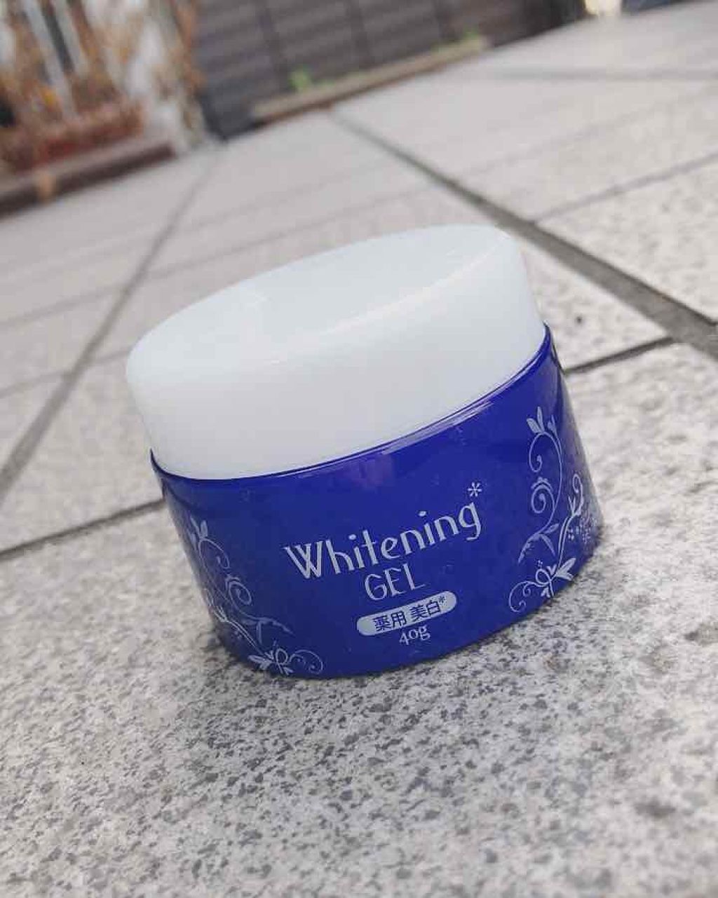 DAISO 薬用美白 オールインワンジェルのクチコミ「こんちには！
のちゃこです☺︎❁﻿

10月に私の学校で体育祭があって、めっちゃ暑かったんです.....」（2枚目）