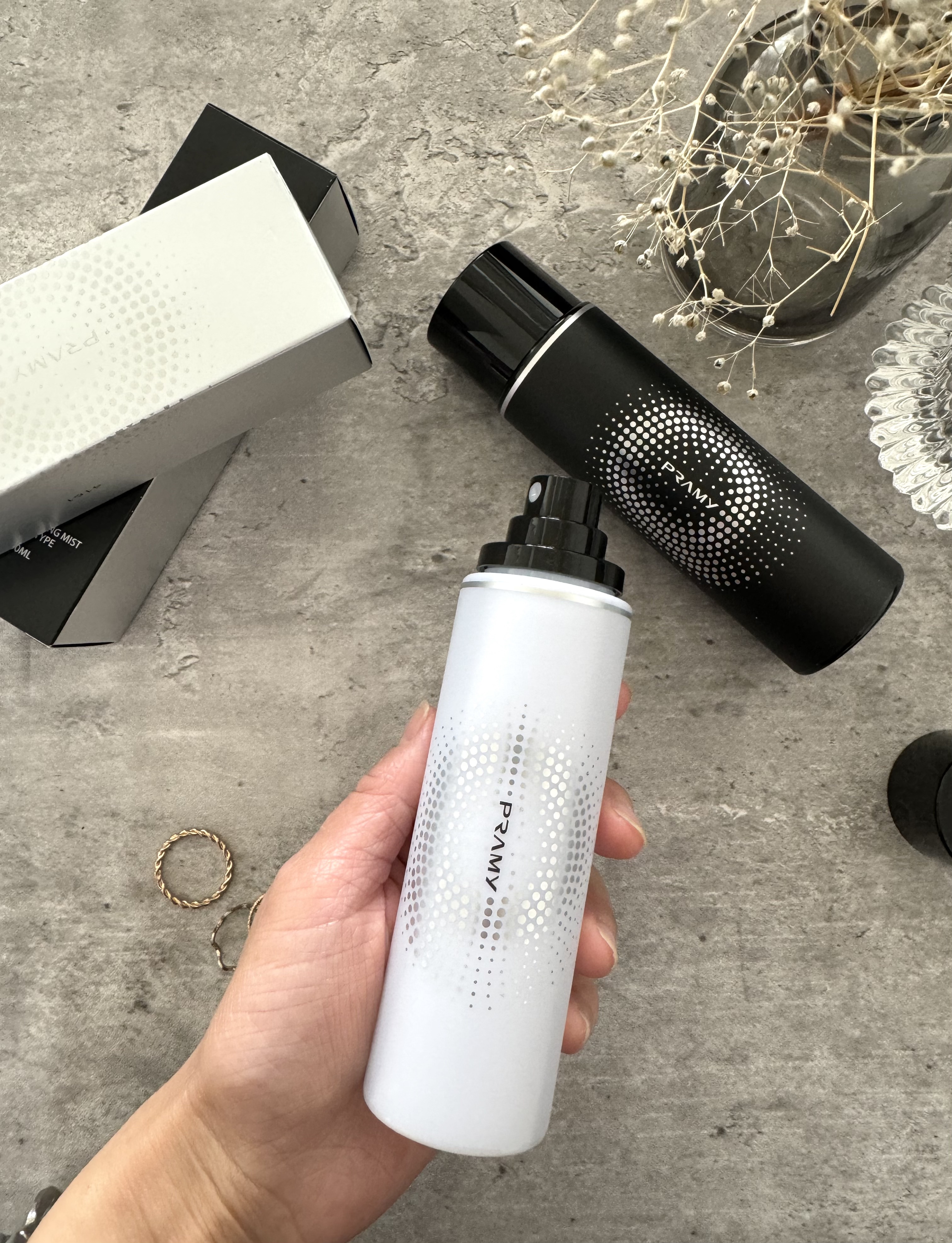 PRAMY メイクアップセッティングミスト マットタイプ/PRAMY/フィックスミストを使ったクチコミ（2枚目）