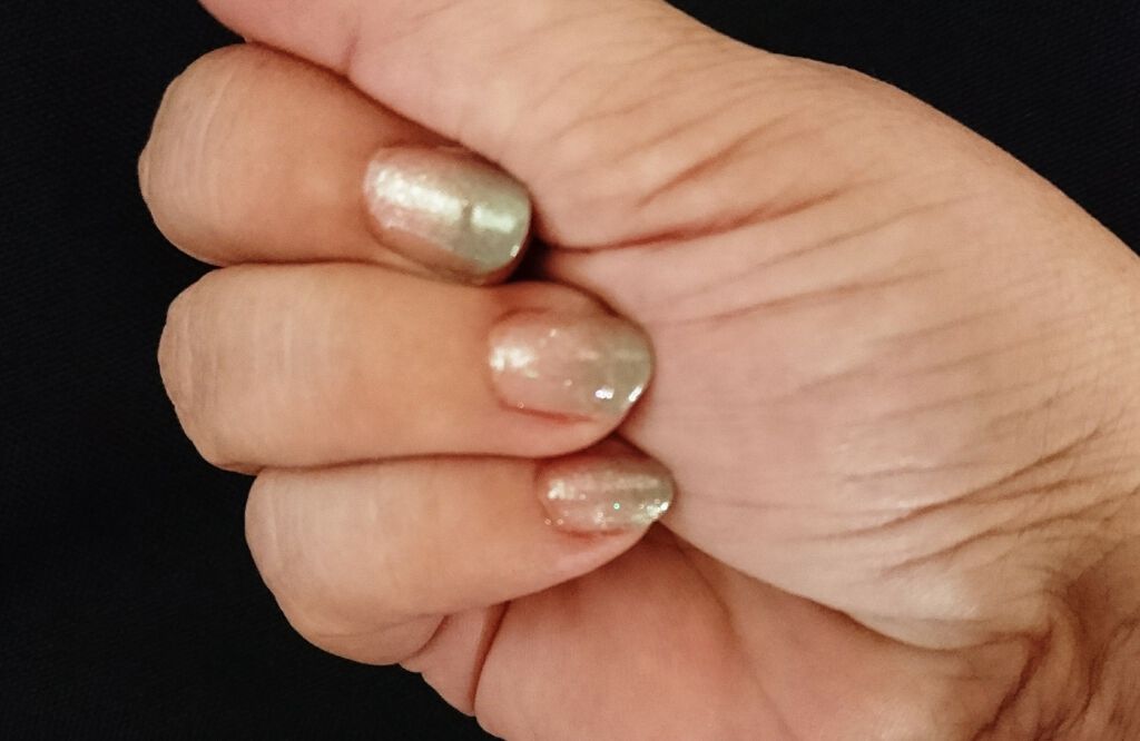 ナチュラルネイルカラーN/デュカート/マニキュアを使ったクチコミ（2枚目）