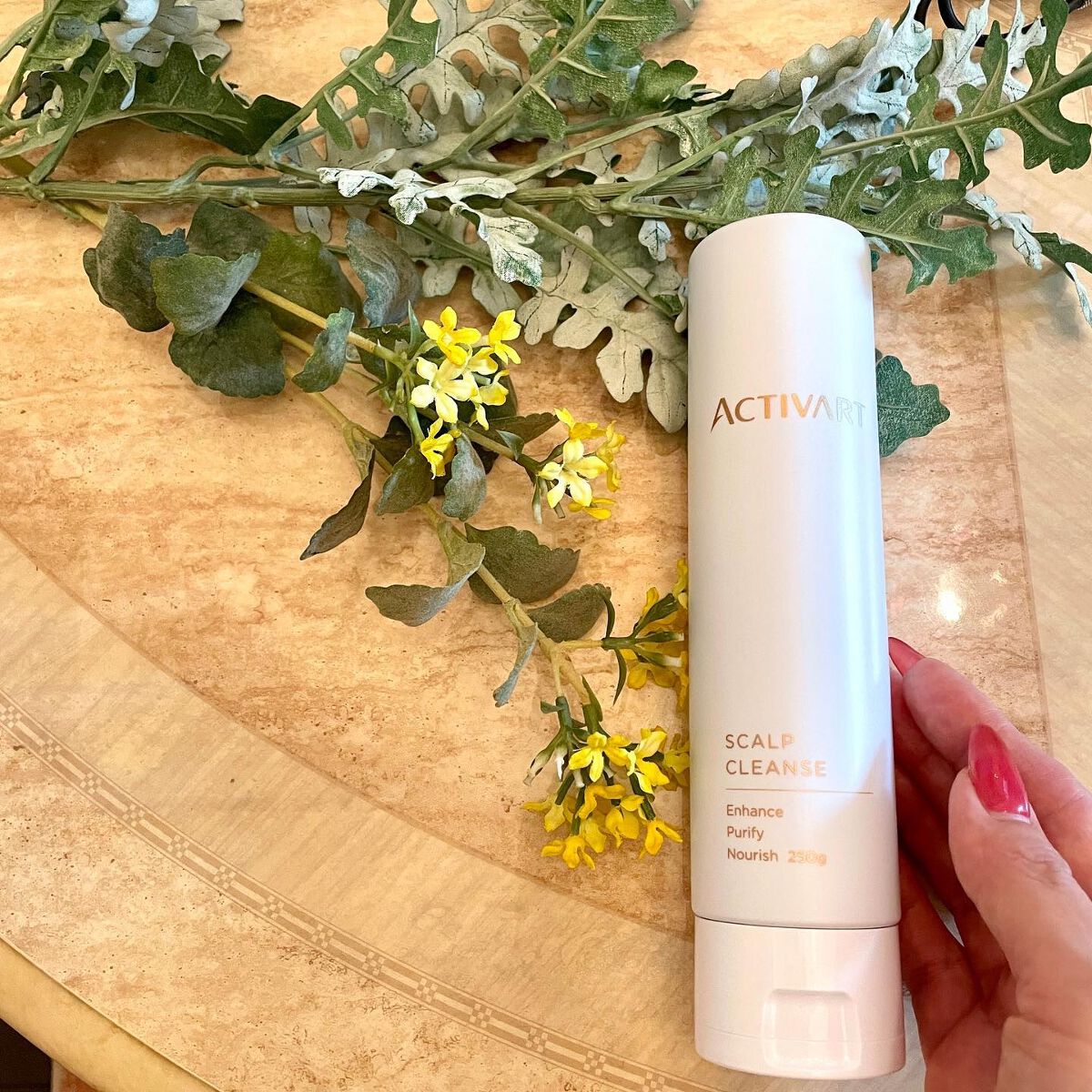 Shiho Arai on LIPS 「・・アクティバートスカルプクレンズ勉強会に参加して、お試しさせ..」(1枚目)