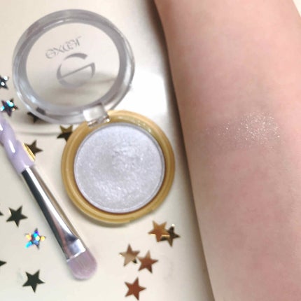 シャイニーシャドウ N/excel/単色アイシャドウを使ったクチコミ(2枚目)