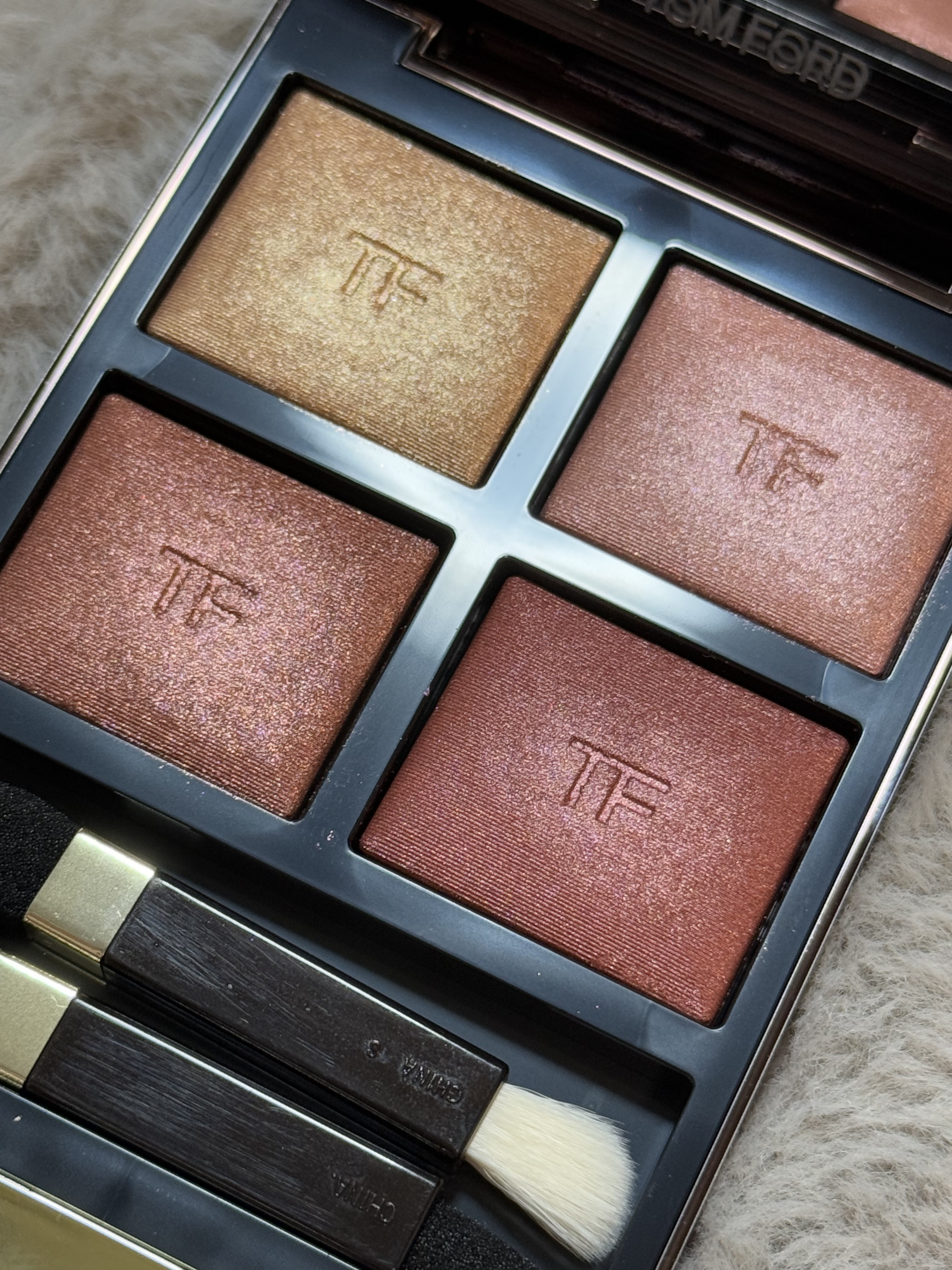 アイ カラー クォード/TOM FORD BEAUTY/アイシャドウパレットを使ったクチコミ（2枚目）