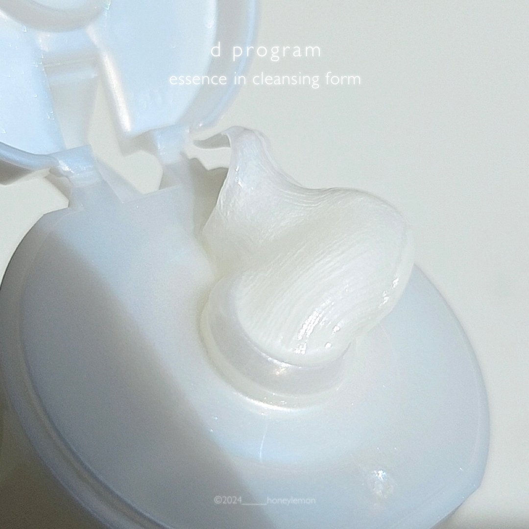 エッセンスイン クレンジングフォーム/d プログラム/洗顔フォームを使ったクチコミ（2枚目）