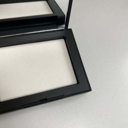 ライトリフレクティングセッティングパウダー プレスト N/NARS/プレストパウダーを使ったクチコミ(2枚目)