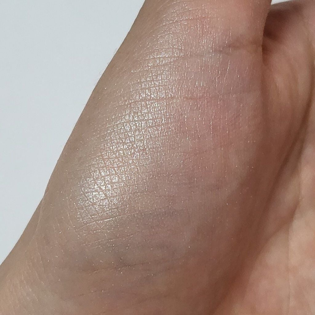 パールグロウハイライト/CEZANNE/パウダーハイライトを使ったクチコミ(3枚目)