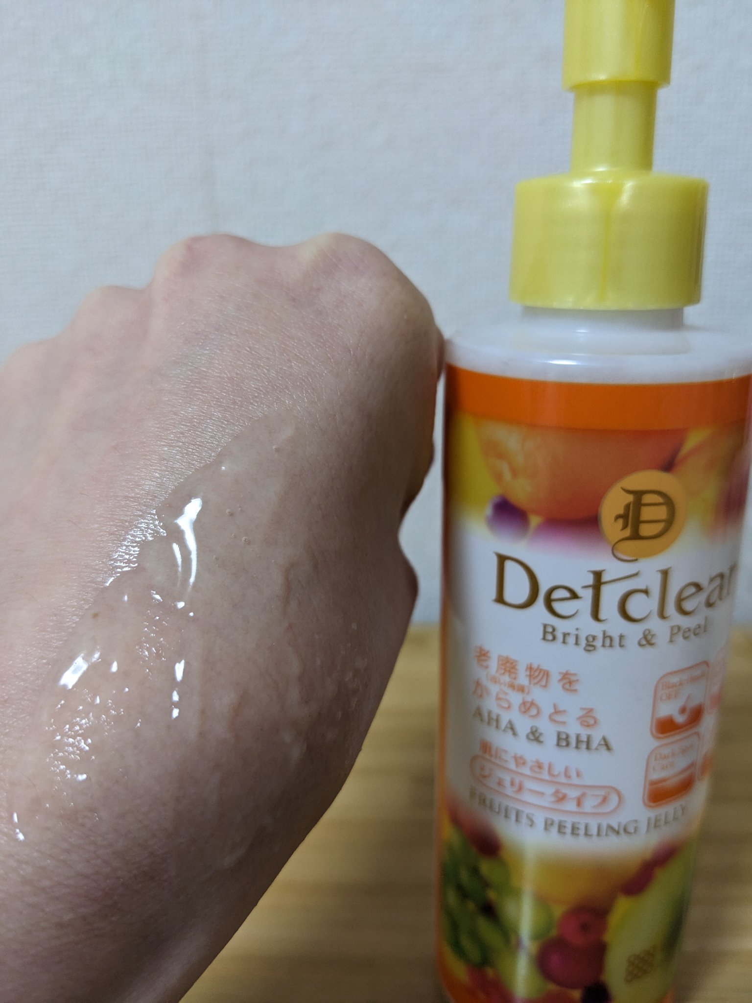 DETクリア ブライト＆ピール ピーリングジェリー<ミックスフルーツの香り> 180ml/Detclear/ピーリングを使ったクチコミ（1枚目）