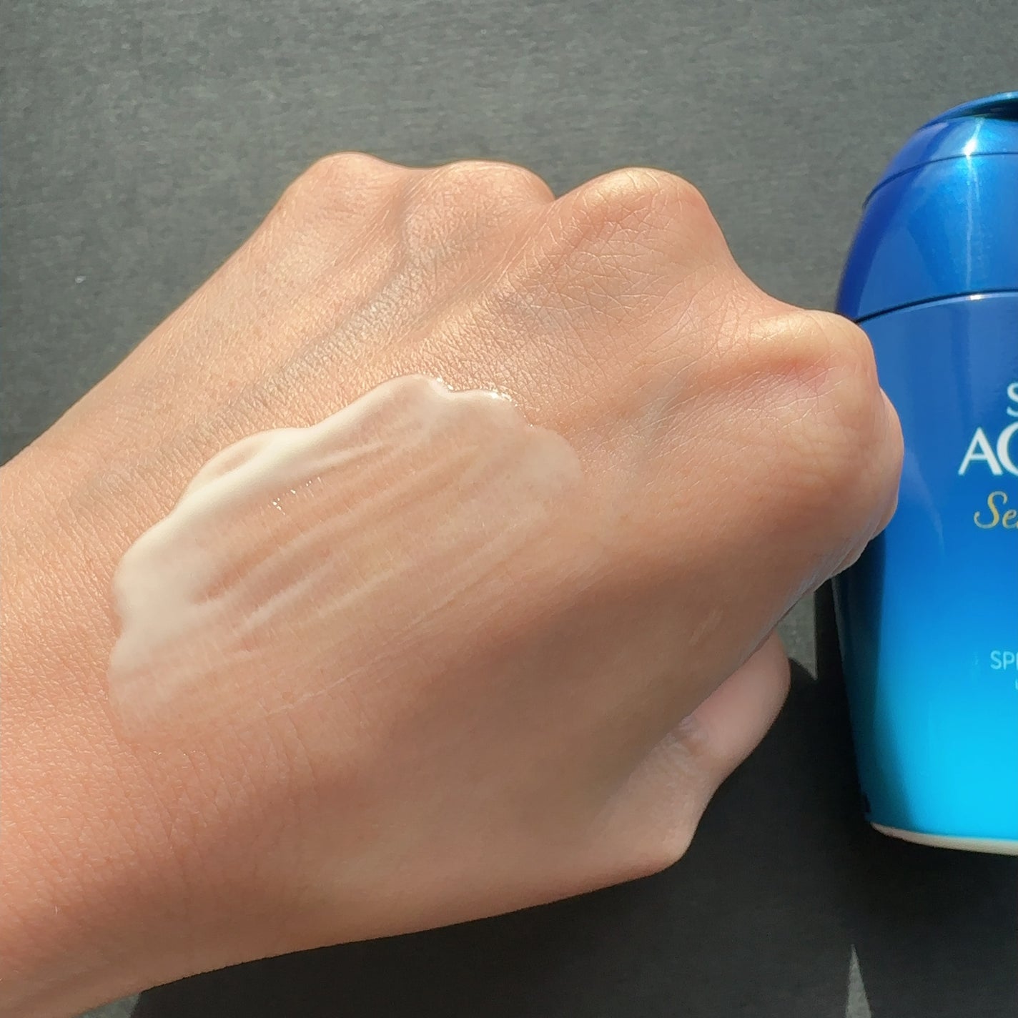 スキンアクア ヒアルロンセラムUV/スキンアクア/日焼け止めローションを使ったクチコミ(3枚目)