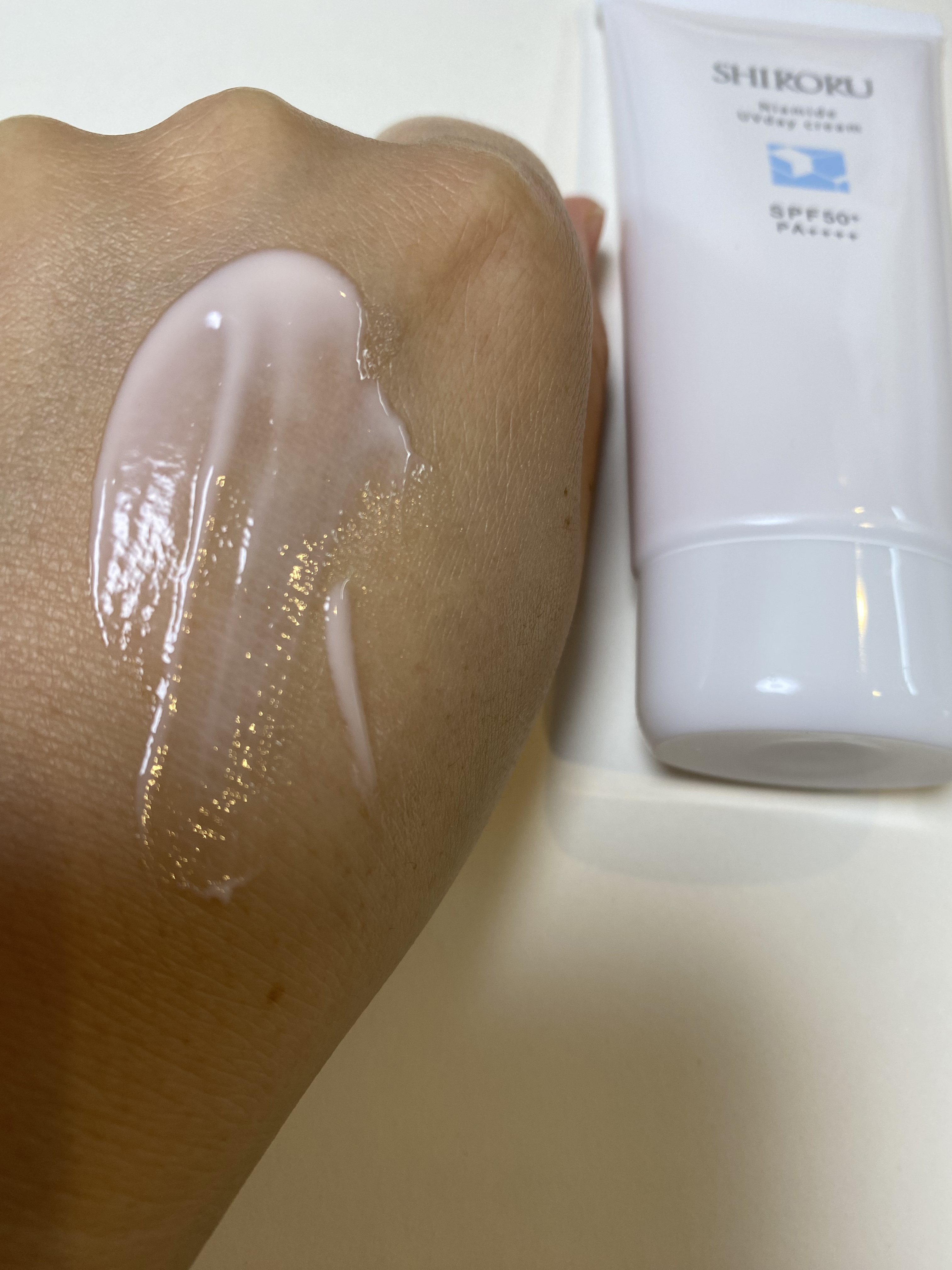 ナイアミドUVデイクリーム/SHIRORU/日焼け止めクリームを使ったクチコミ（3枚目）