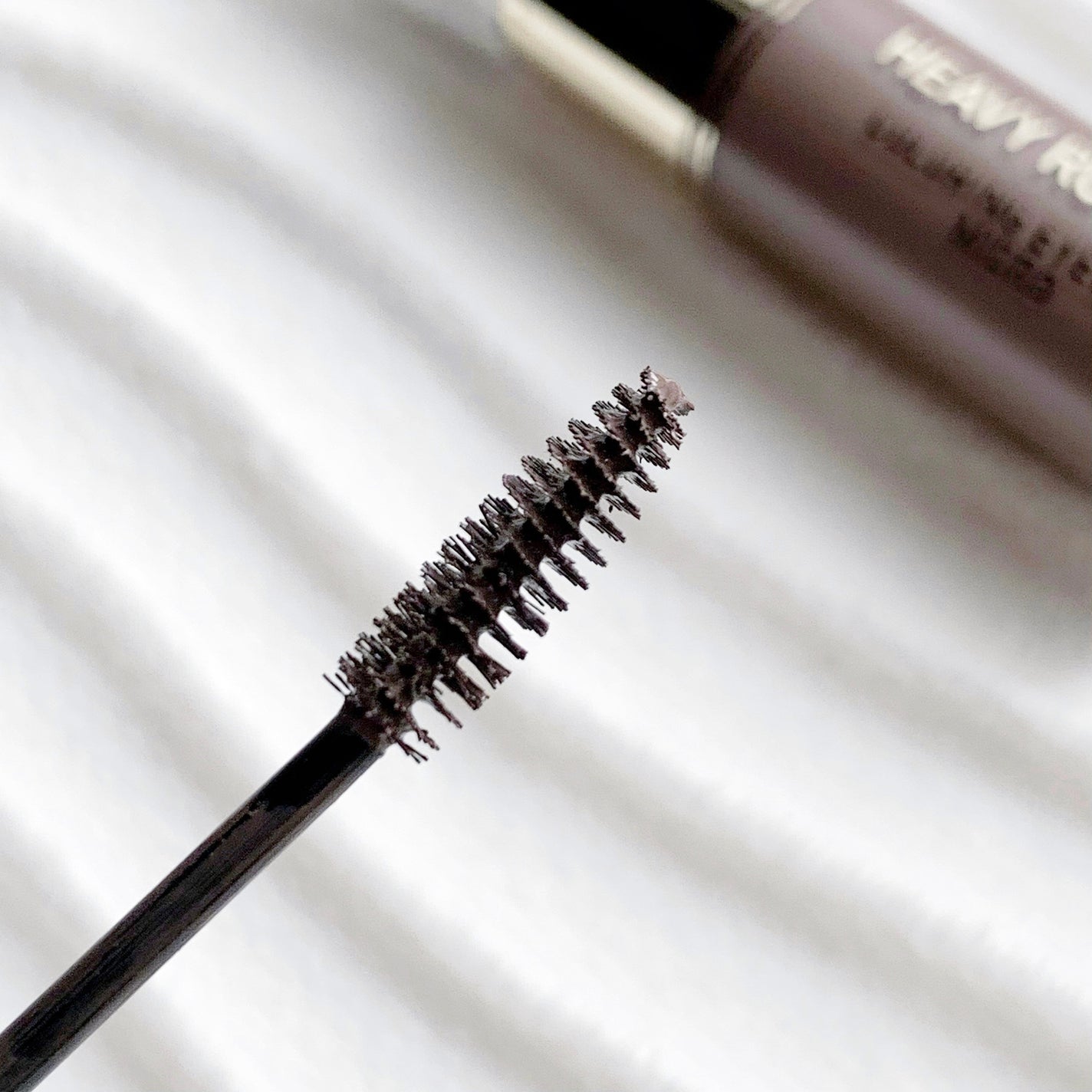 カラーリングアイブロウ マイクロ/ヘビーローテーション/眉マスカラを使ったクチコミ(2枚目)