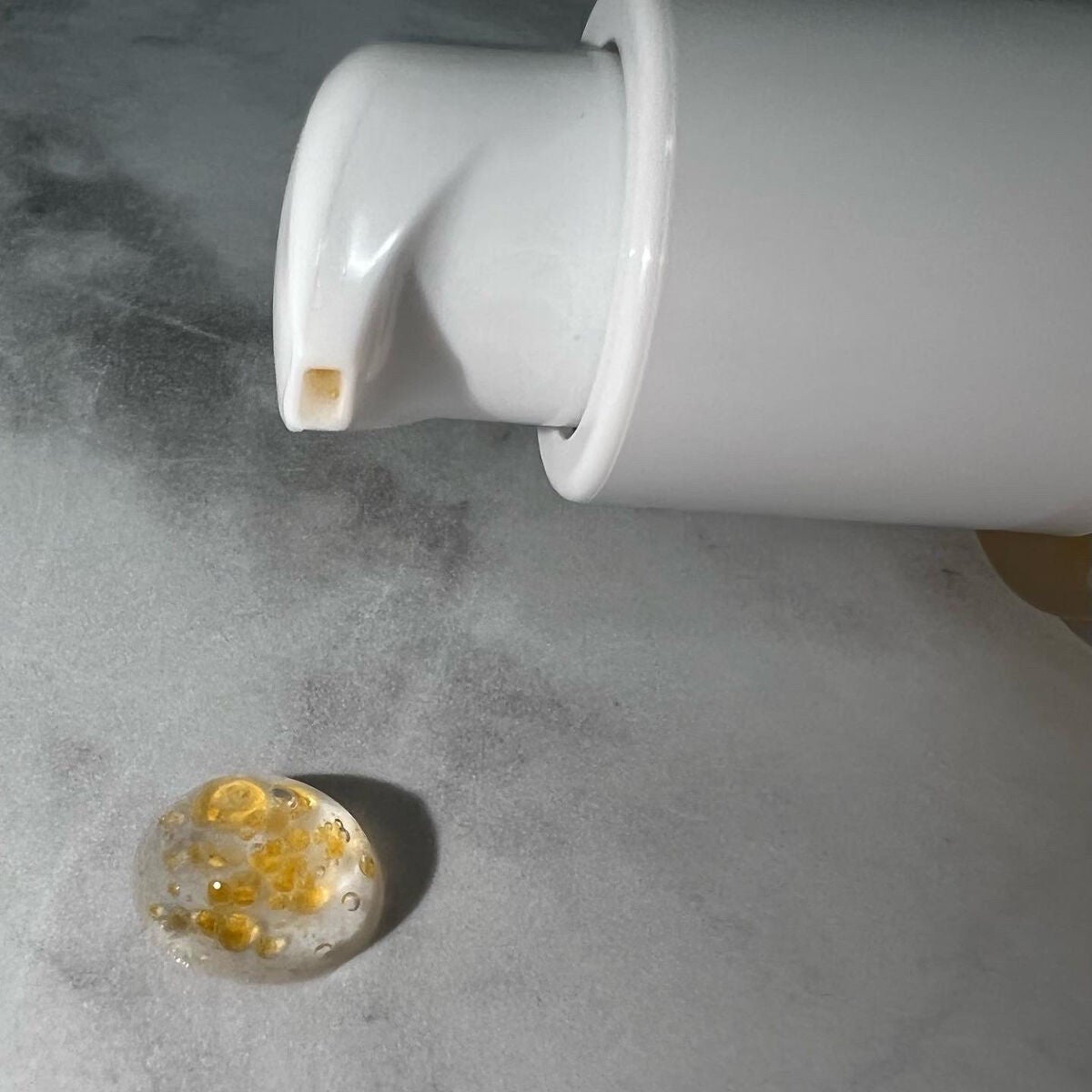 デイリーバイタライズカプセルセラム/SAM'U/美容液を使ったクチコミ(3枚目)