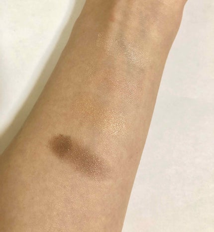 レ キャトル オンブル/CHANEL/アイシャドウパレットを使ったクチコミ(2枚目)