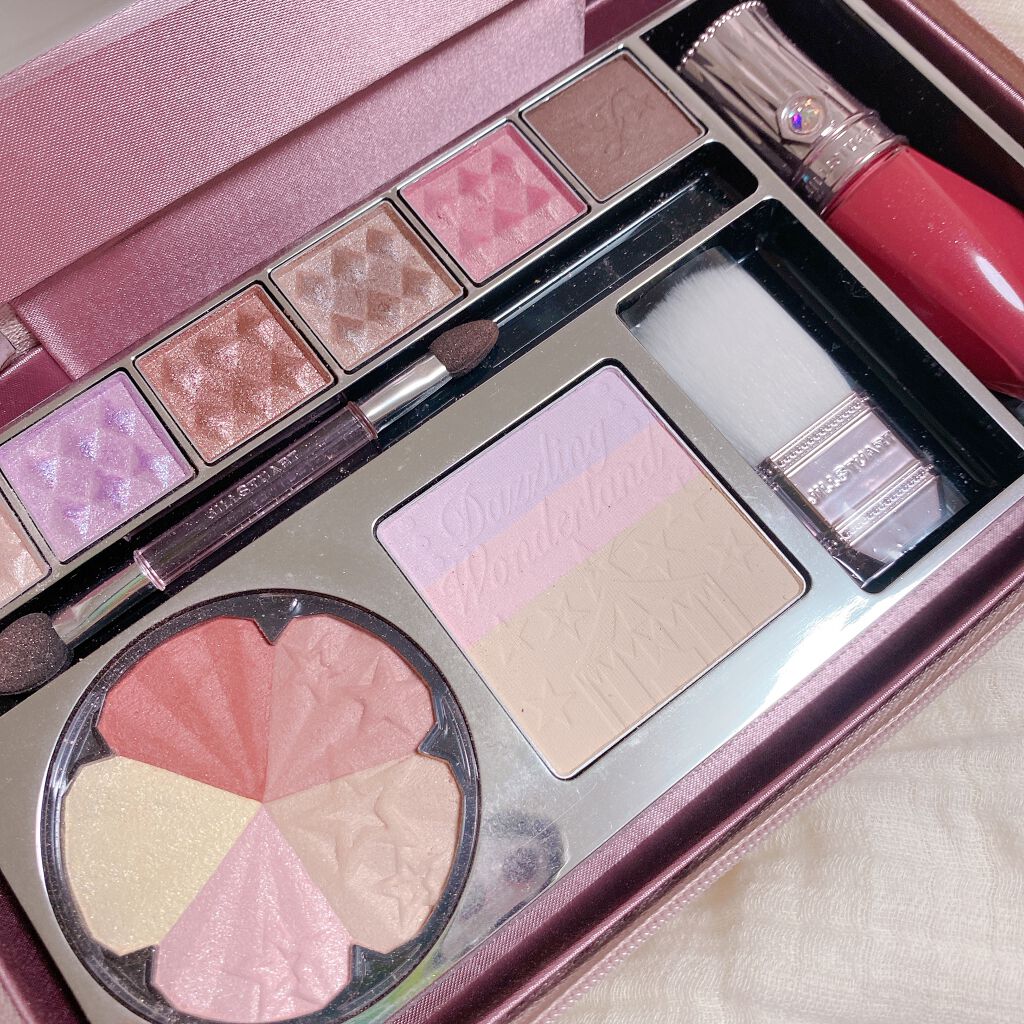 ダズリングワンダーランド コレクション/JILL STUART/メイクアップキットを使ったクチコミ（2枚目）