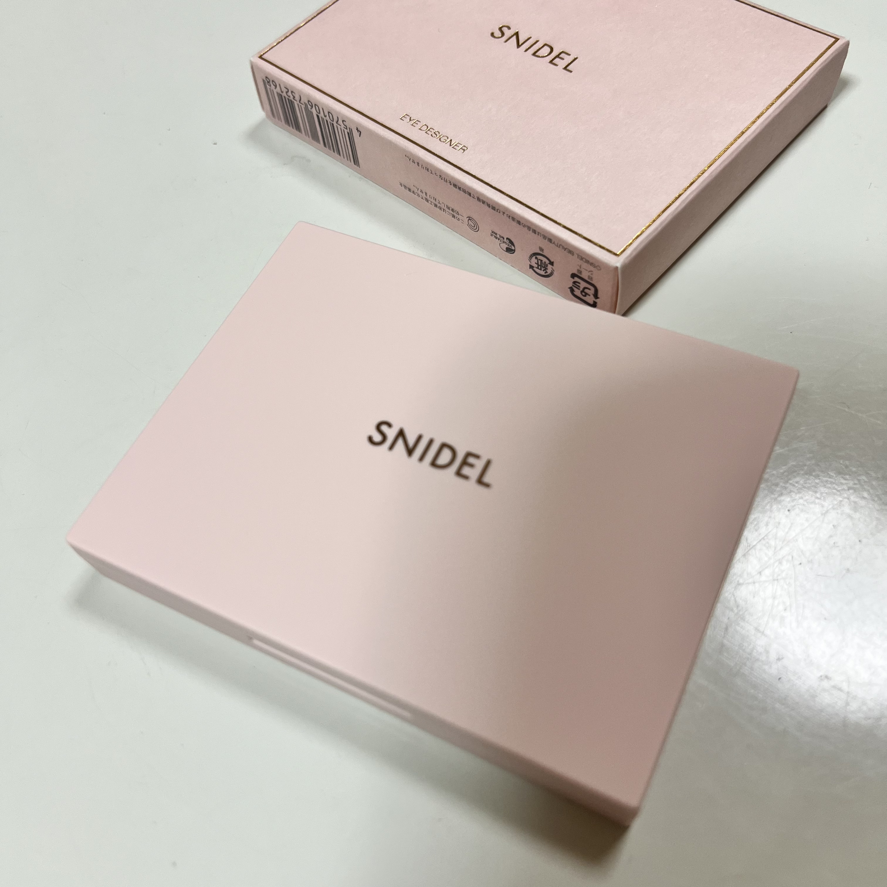 アイデザイナー/SNIDEL BEAUTY/アイシャドウパレットを使ったクチコミ（3枚目）