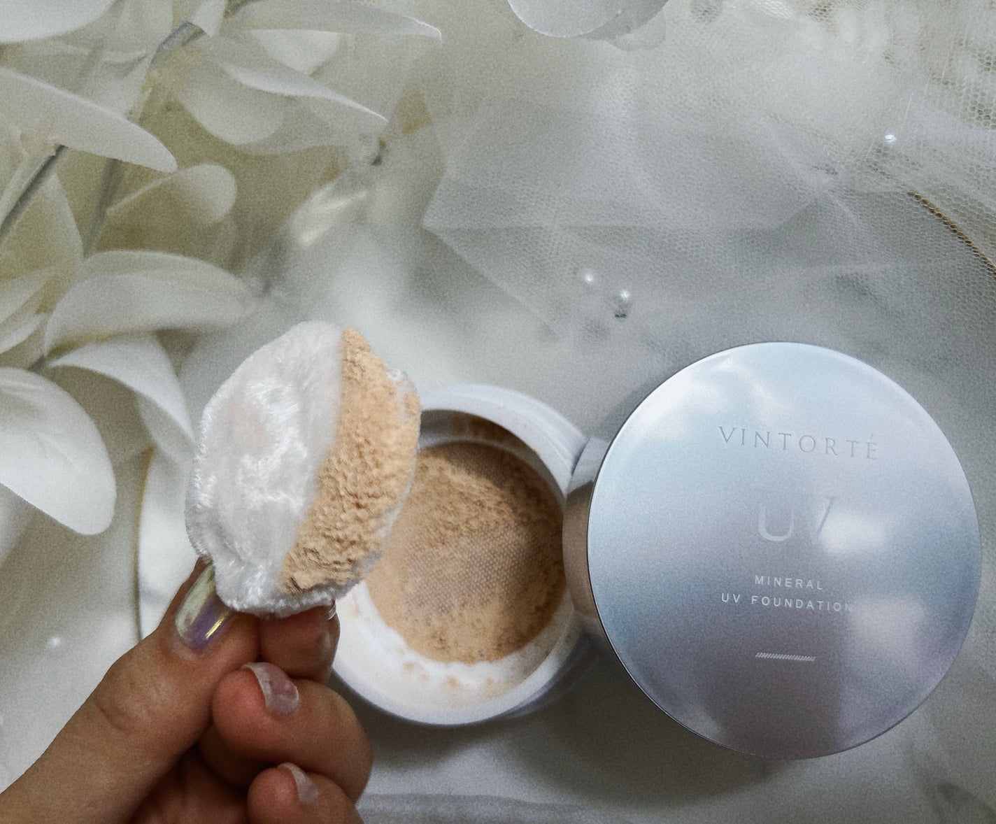 ミネラルUVファンデーション(ケース・パフ付)/ヴァントルテ/パウダーファンデーションを使ったクチコミ(4枚目)