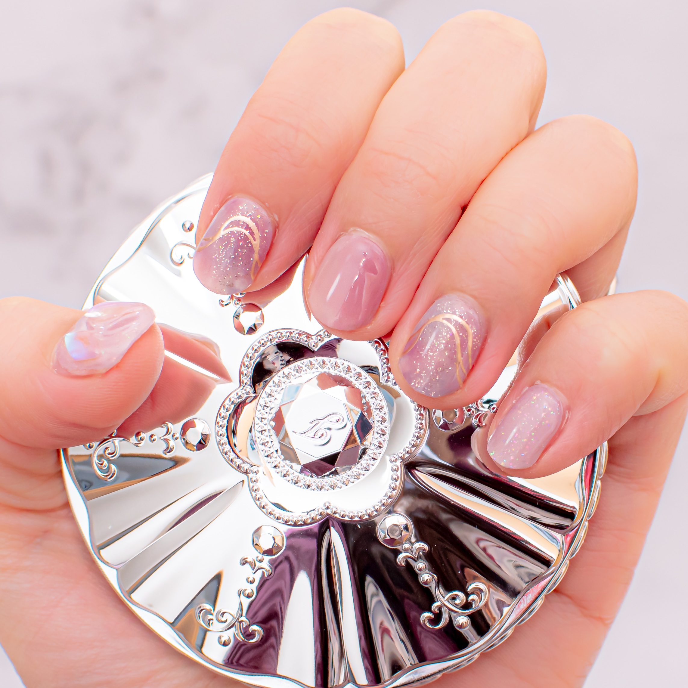 セミキュアジェルネイル（ハンド）/ohora/ネイルシールを使ったクチコミ（2枚目）