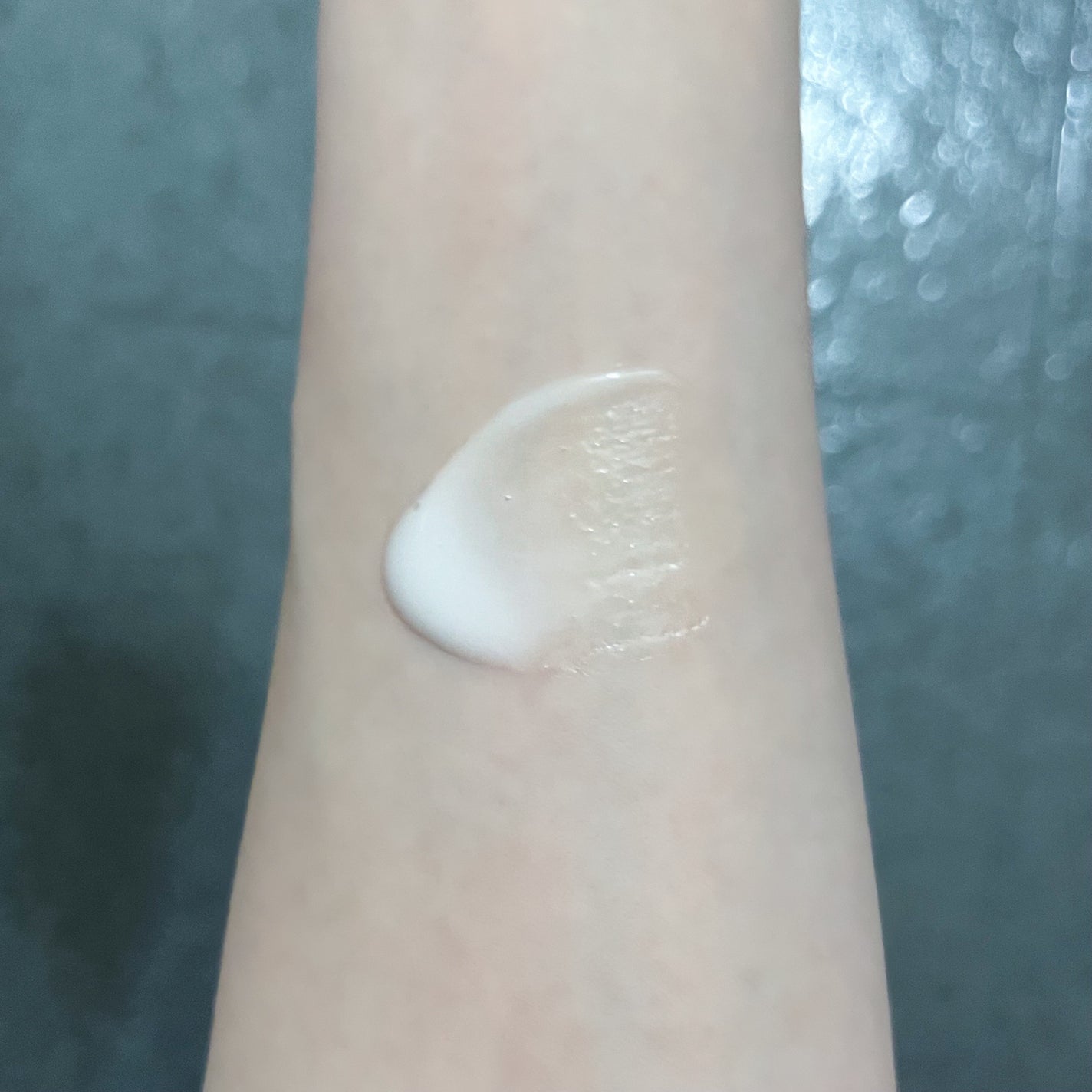 ボディミルク ブライトニング&エイジングケア<医薬部外品>/ファンケル/ボディミルクを使ったクチコミ(2枚目)