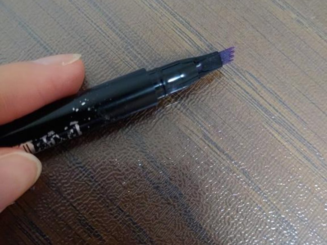 ブロウインク リキッドペン GB-1 グレーブラウン/MAYBELLINE NEW YORK/リキッドアイブロウを使ったクチコミ（2枚目）