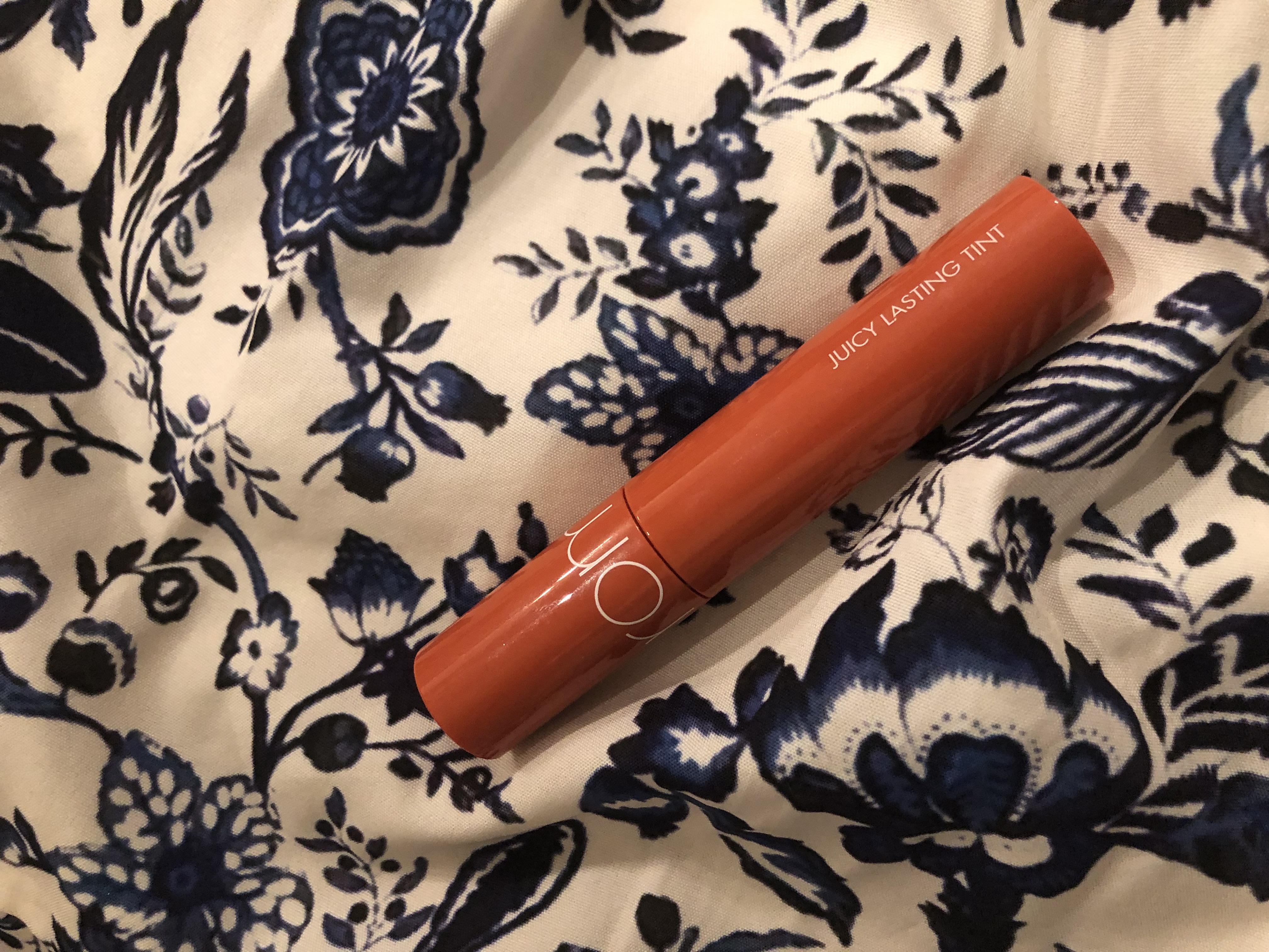 ジューシーラスティングティント/rom&nd/リップティントを使ったクチコミ（1枚目）