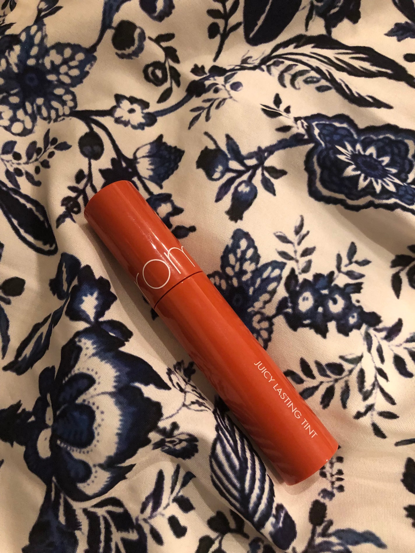 ジューシーラスティングティント/rom&nd/リップティントを使ったクチコミ(1枚目)