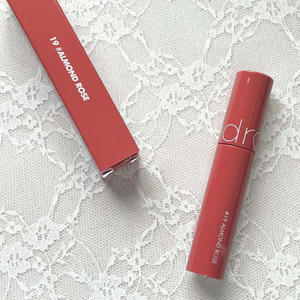 ジューシーラスティングティント/rom&nd/リップティントを使ったクチコミ(4枚目)