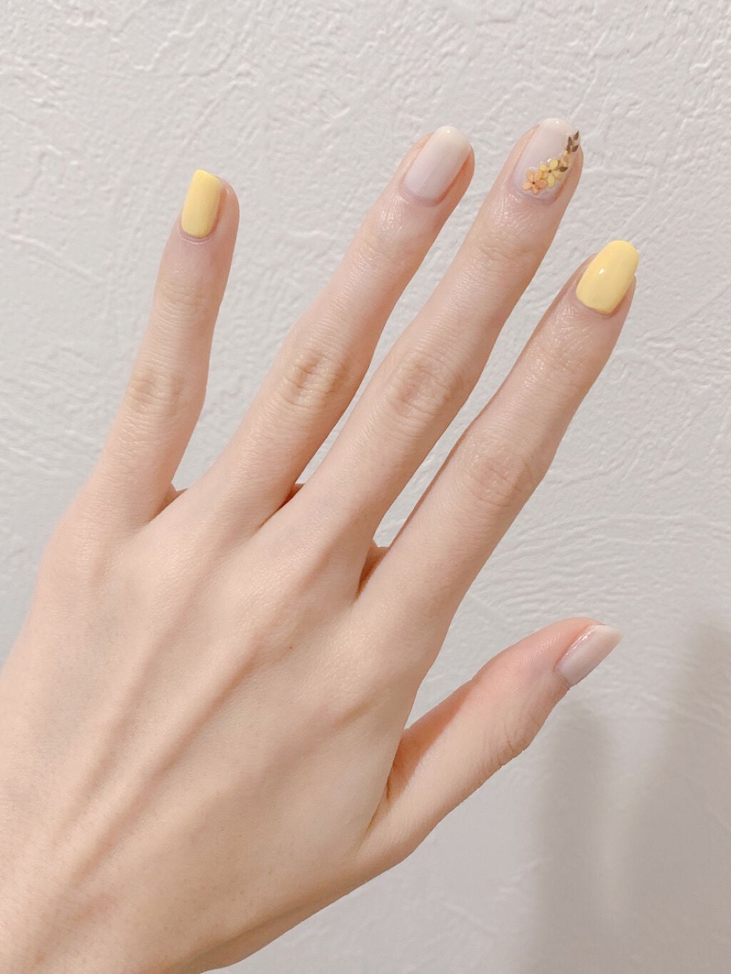 カラフルネイルズ/キャンメイク/マニキュアを使ったクチコミ(1枚目)