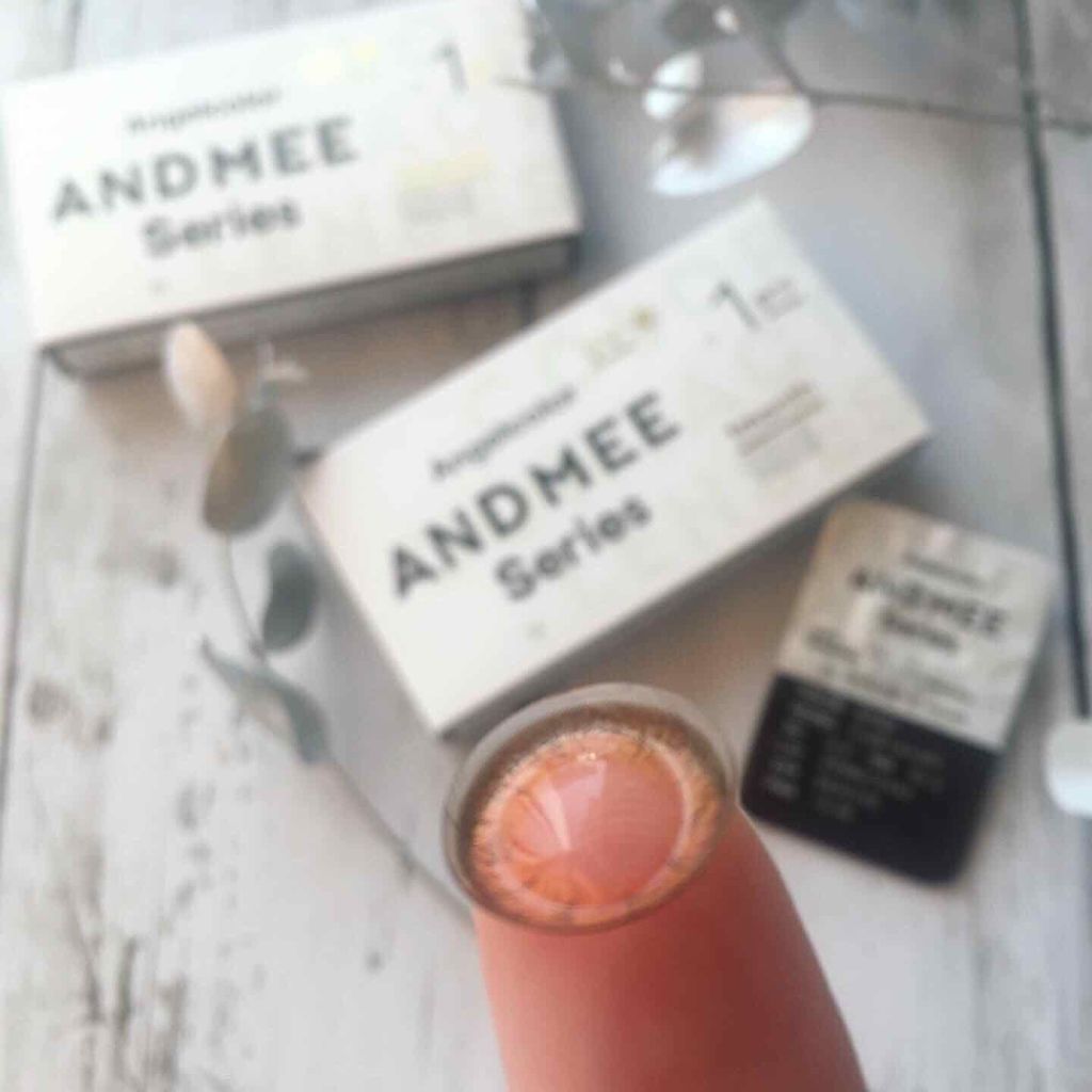 AND MEE 1month シャイン/AngelColor/１ヶ月（１MONTH）カラコンを使ったクチコミ（2枚目）