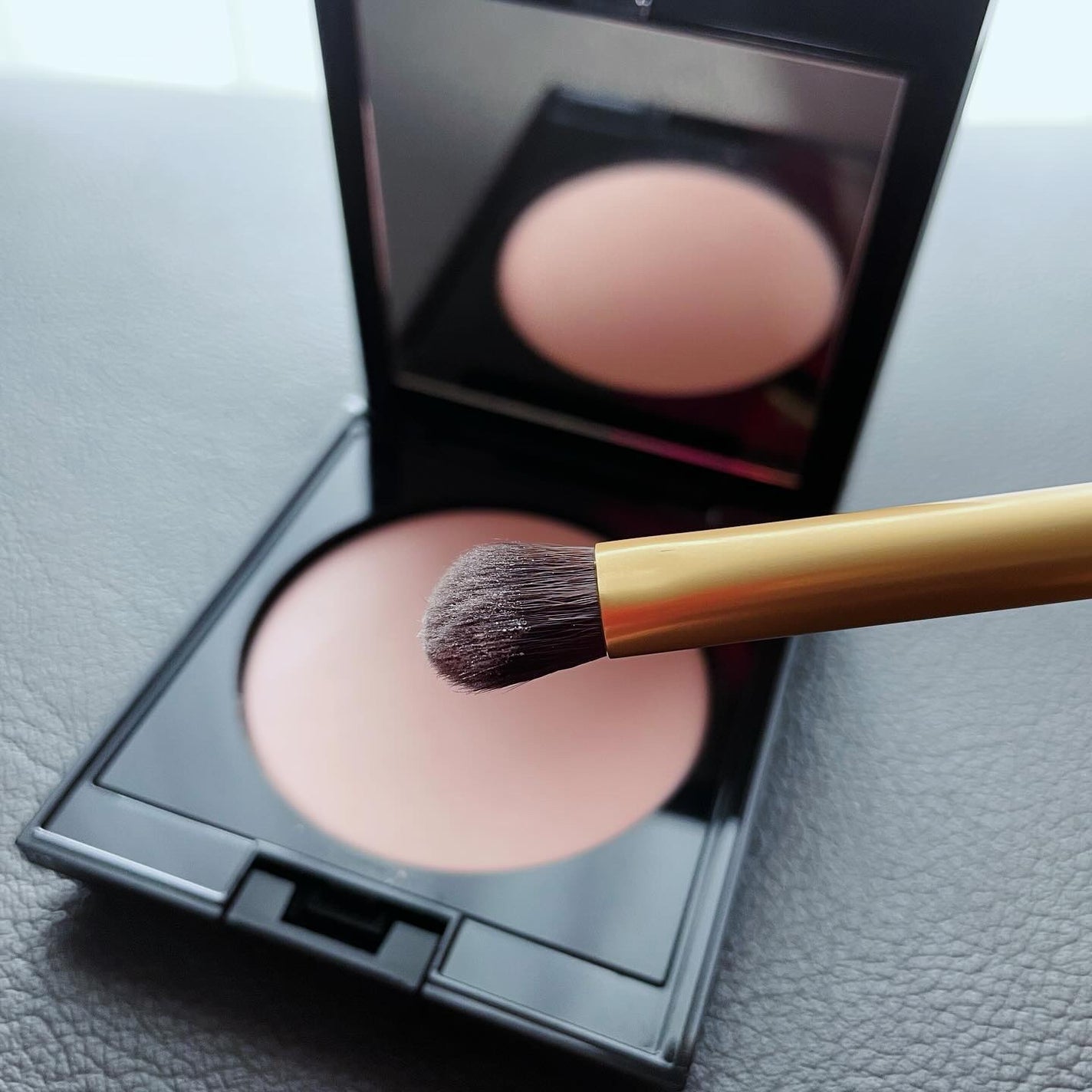 moon on LIPS 「・#PR#アディクション#スキンリフレクトセッティングパウダー..」(4枚目)