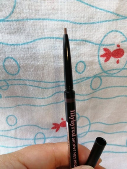 スキニーメス ブロウペンシル/lilybyred/アイブロウペンシルを使ったクチコミ(3枚目)