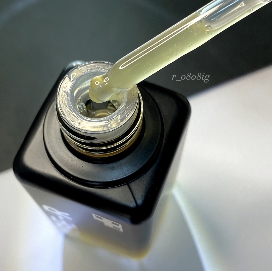 グルタチオングロウアンプル/MEDICUBE/美容液を使ったクチコミ（2枚目）