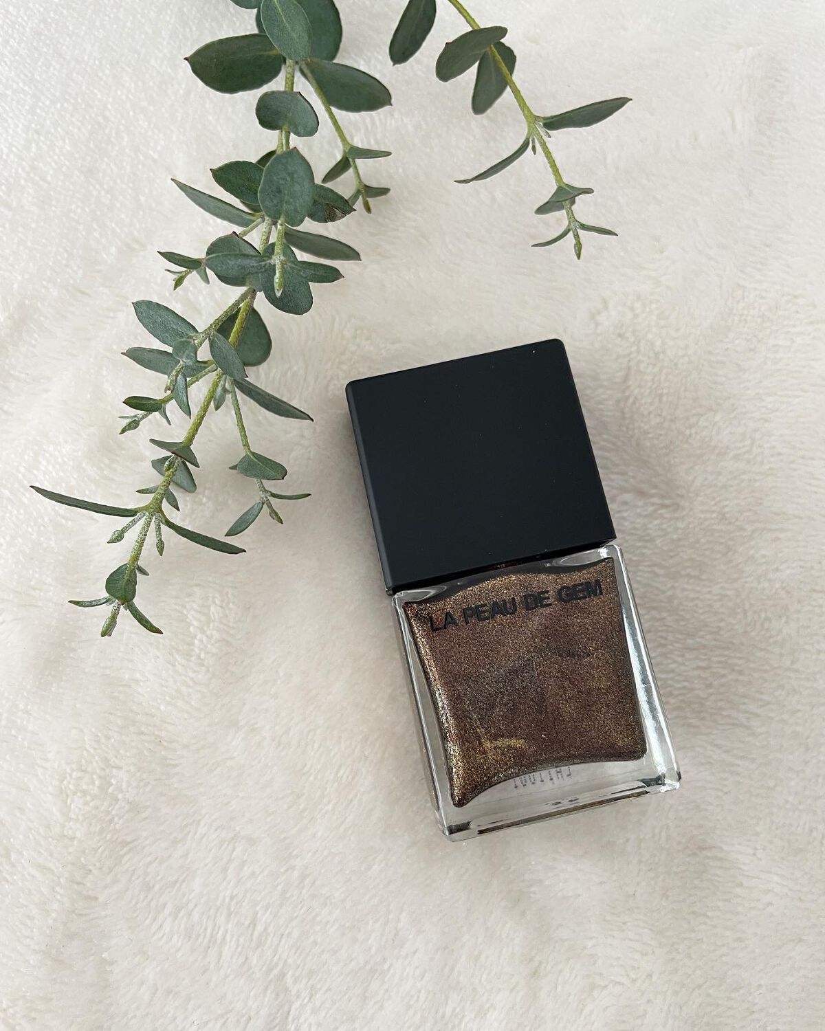 LA PEAU DE GEM nail polish/la peau de gem./マニキュアを使ったクチコミ(3枚目)