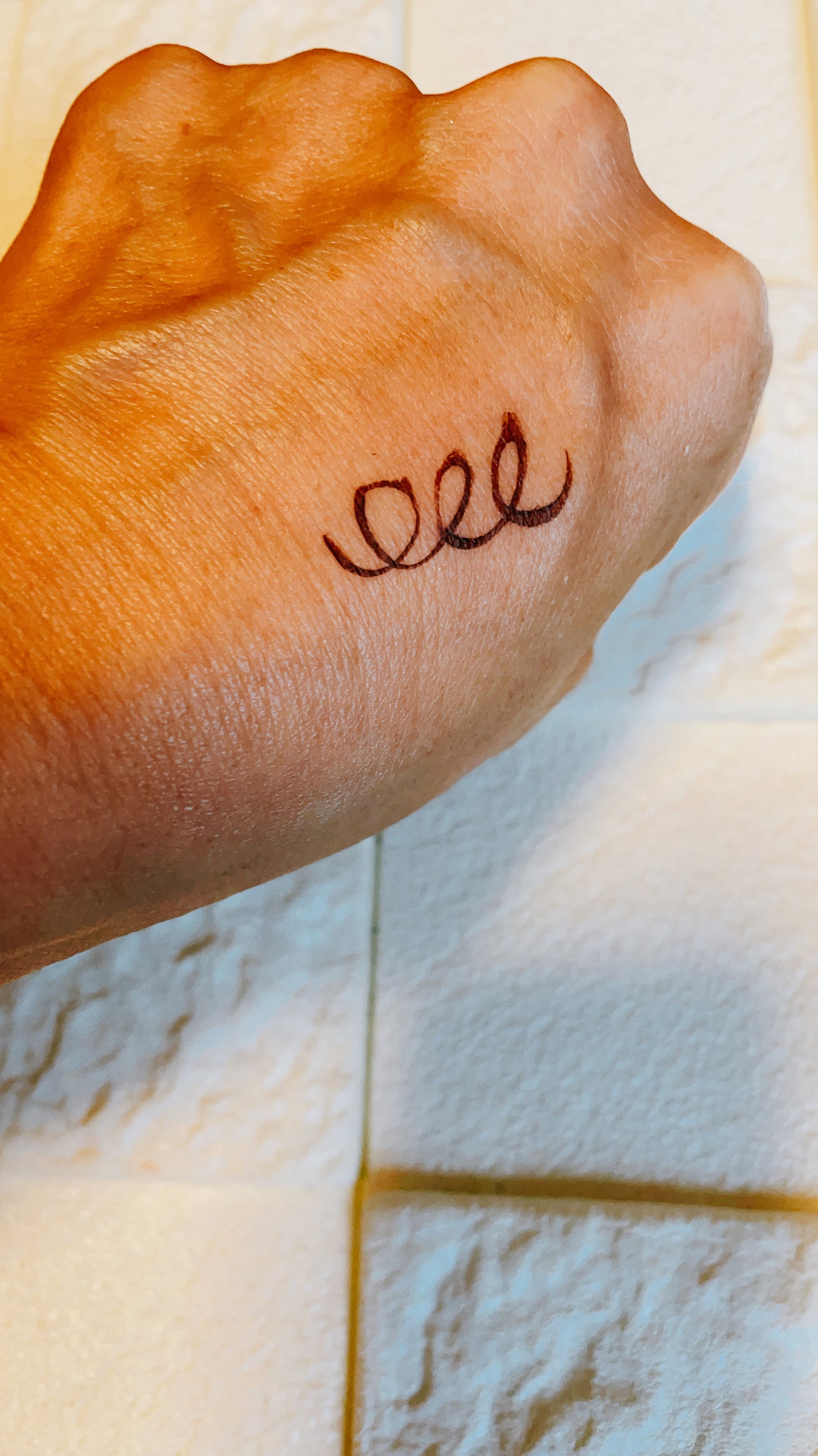 スキルレスライナー/LUMIURGLAS/リキッドアイライナーを使ったクチコミ(5枚目)