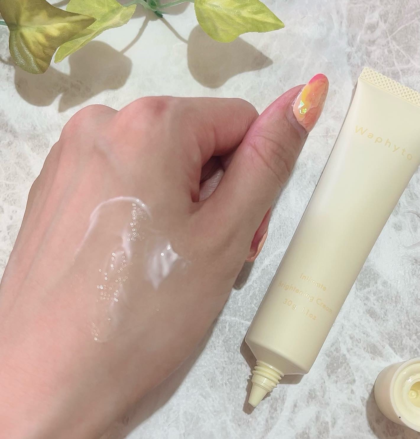インティメイト ブライトニングクリーム/Waphyto/デリケートゾーンケアを使ったクチコミ(3枚目)