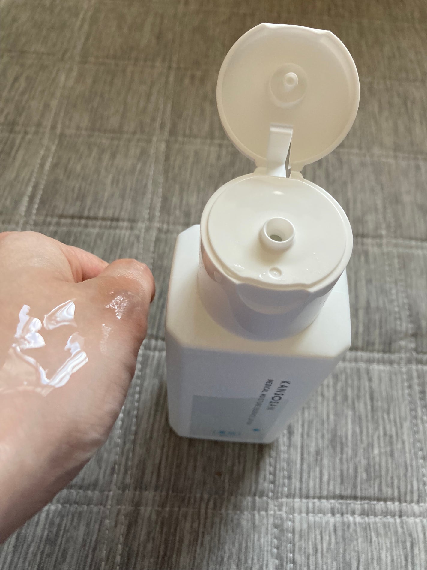 乾燥さん 薬用しっとり化粧液【医薬部外品】/乾燥さん/オールインワン化粧品を使ったクチコミ(2枚目)