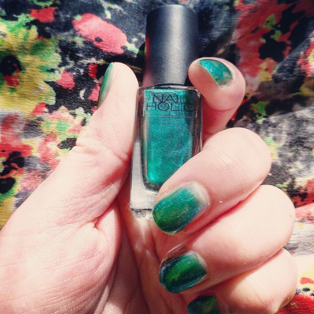 ネイルホリック Luxury color GR705/ネイルホリック/マニキュアを使ったクチコミ（1枚目）