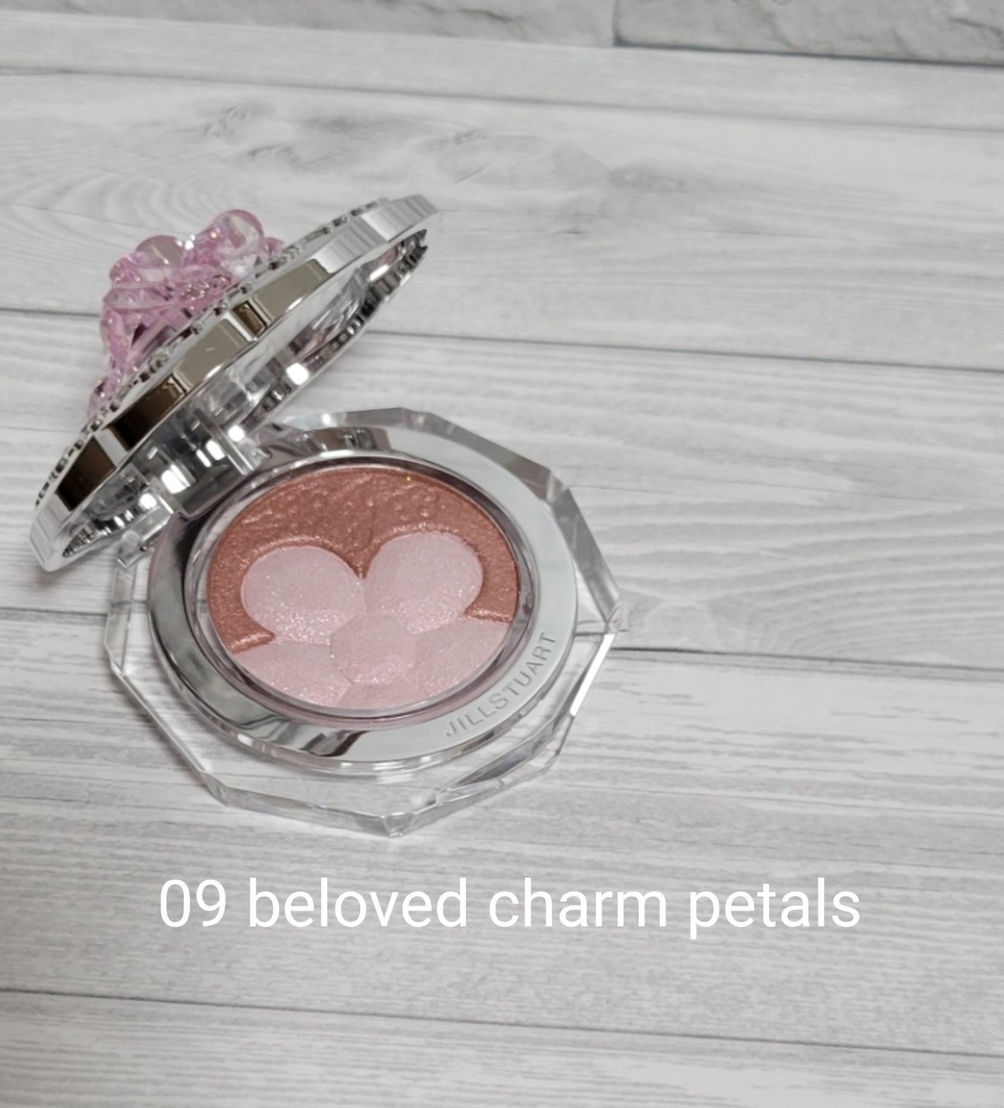 ジルスチュアート クリスタルブルーム ペタルクチュールアイズ デュオ/JILL STUART/アイシャドウパレットを使ったクチコミ(3枚目)