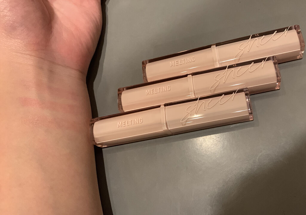 メルティング シアー グロウ バーム/CLIO/リップケアを使ったクチコミ（2枚目）