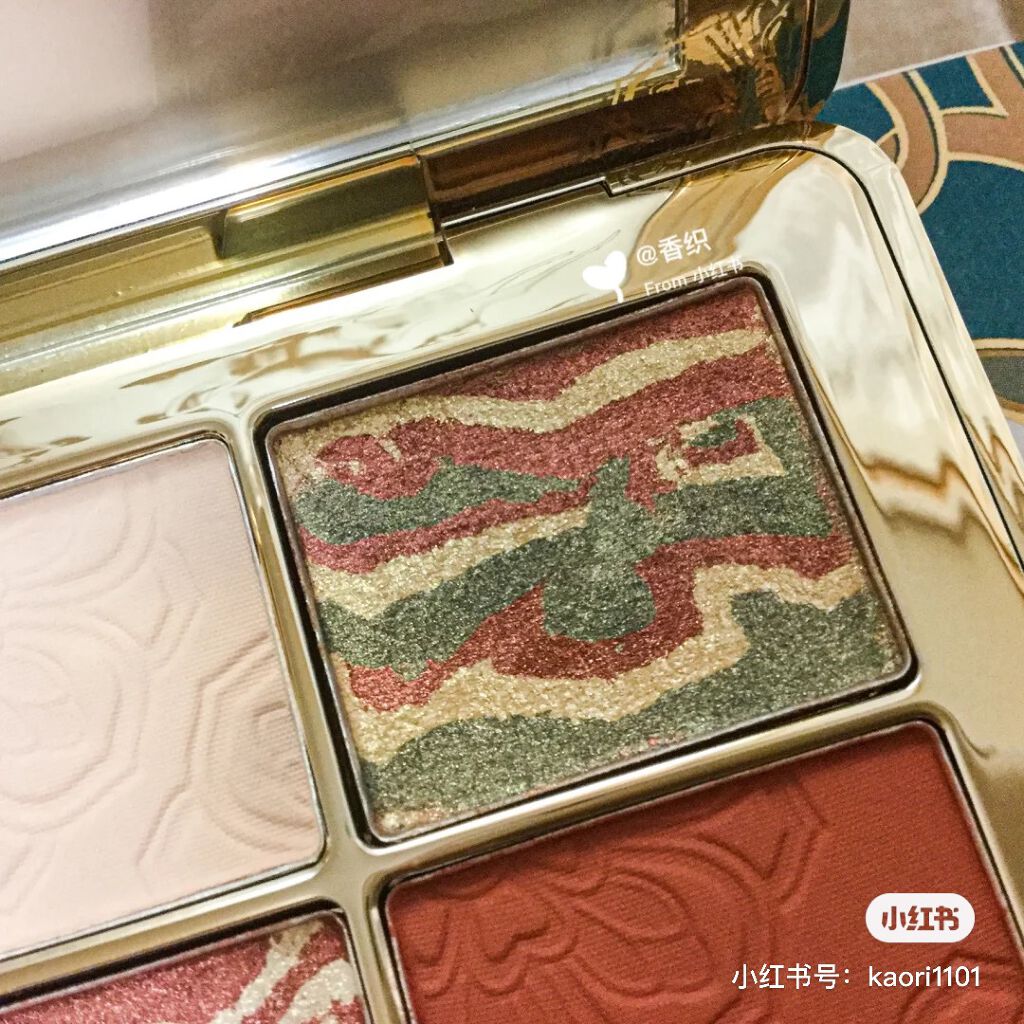 CARSLAN × 敦煌博物館　コラボ・アイシャドウ/CARSLAN/アイシャドウパレットを使ったクチコミ（3枚目）