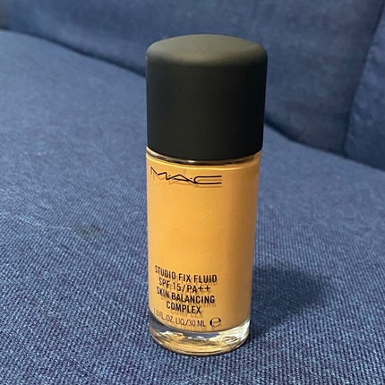 スタジオフィックス フルイッド SPF 15/M・A・C/リキッドファンデーションを使ったクチコミ(3枚目)