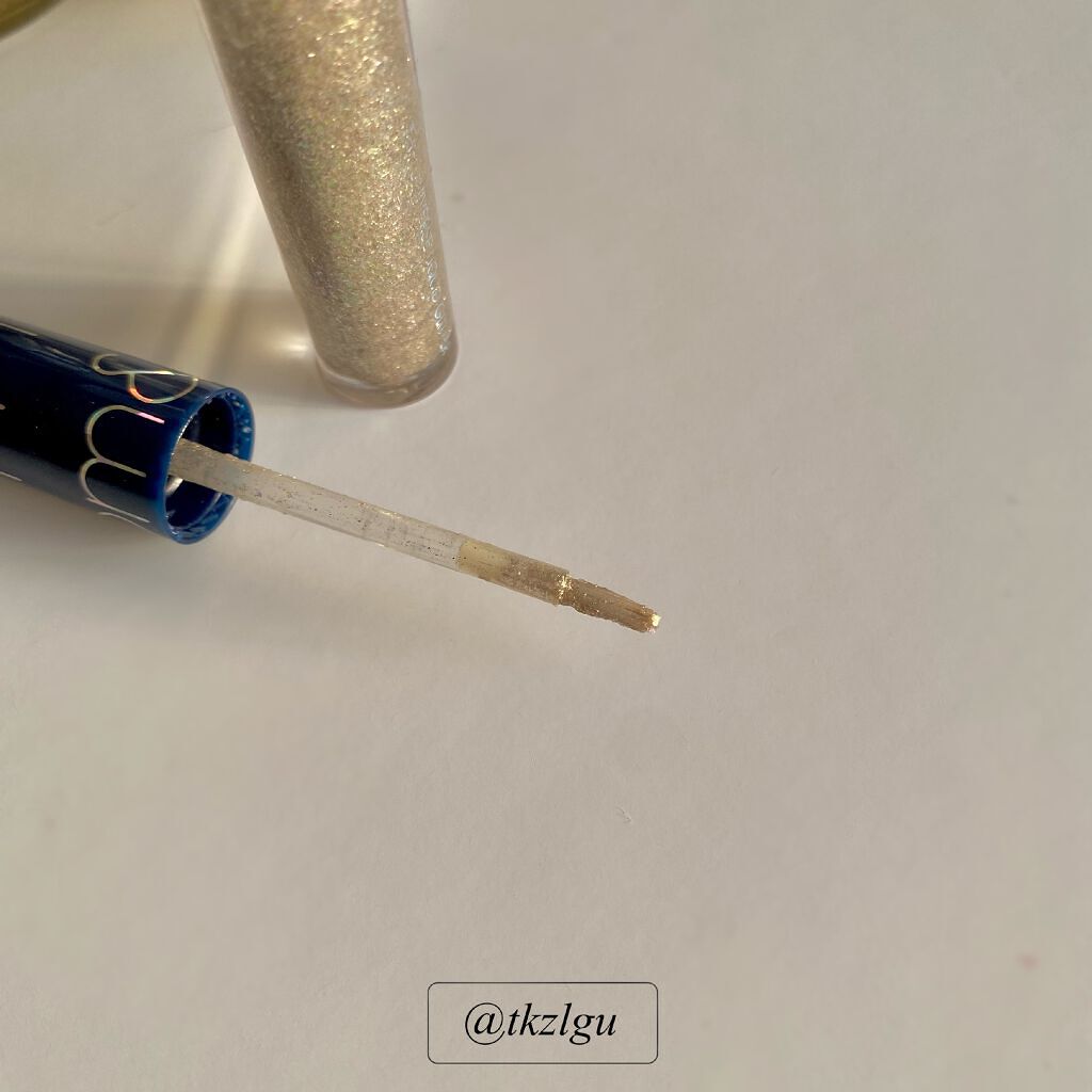 リキッド グリッター シャドウ/rom&nd/グリッターを使ったクチコミ（2枚目）