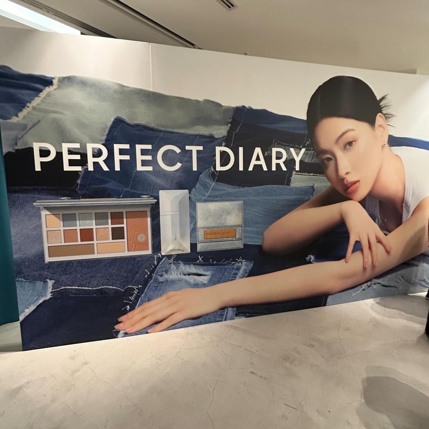 PERFECT DIARY (パーフェクトダイアリー)トランスルーシェントブルーリング ルースパウダー ブルーシャイニング限定/PERFECT DIARY/ルースパウダーを使ったクチコミ(10枚目)