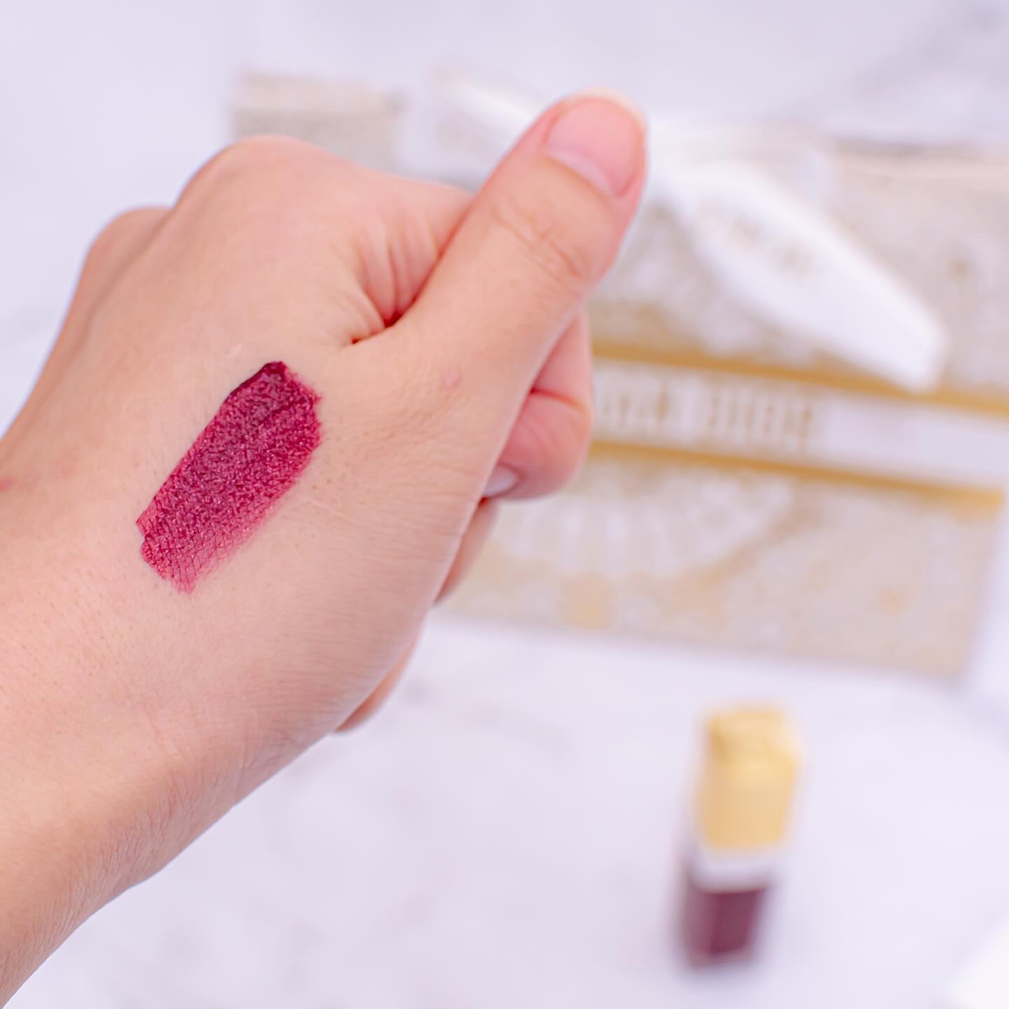 ルージュ ディオール フォーエヴァー リキッド シークイン（クリスマス コレクション 2024 限定品）/Dior/口紅・グロス・リップライナー・リップケアを使ったクチコミ（3枚目）