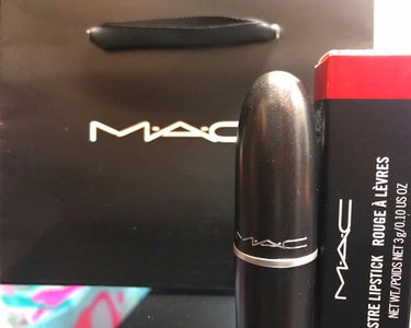 初MAC💄💋

今まではYSLのルージュヴォリュプテシャインとヴォリュプテティントバームを使用。

ルージュヴォリュプテシャインは荒れたことなかったけど、肌が白くなって色が合わないなーと思い、ティントバ