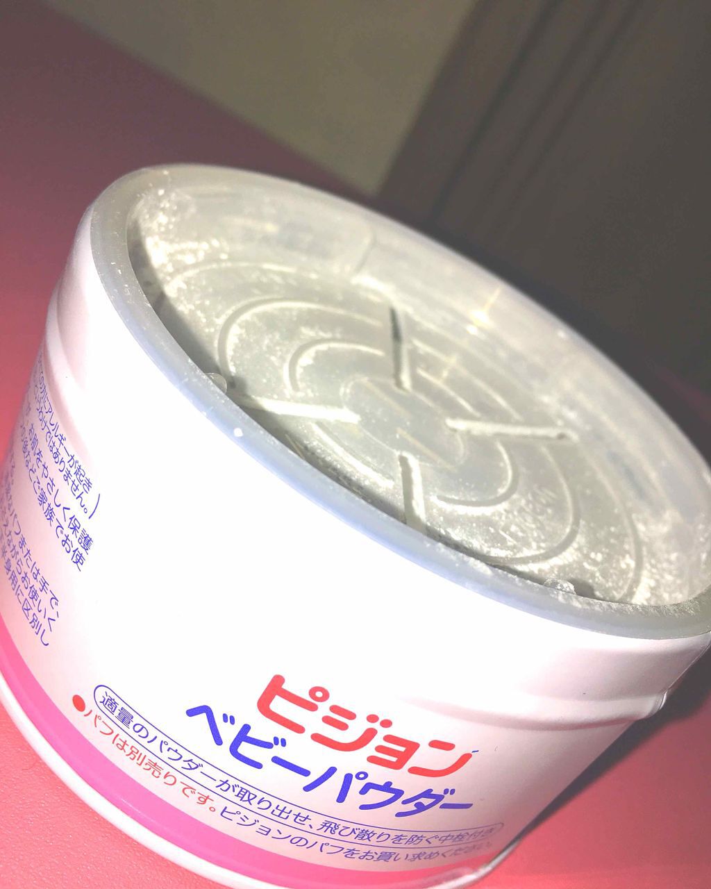ベビーパウダーEピンク缶/ピジョン/ボディパウダーを使ったクチコミ(2枚目)