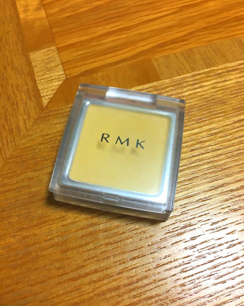インジーニアス アイシャドウベース N/RMK/アイシャドウベースを使ったクチコミ(1枚目)